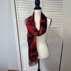 NWOT beautiful Red Floral Abstract Fashion Scarf/Wrap